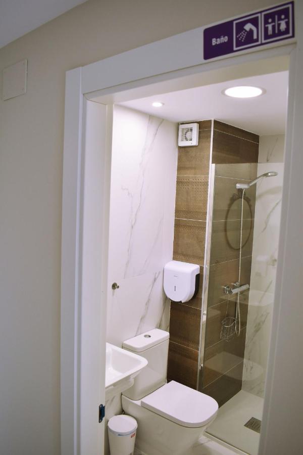 Albergue Hosting Duero Pesquera de Duero Екстер'єр фото